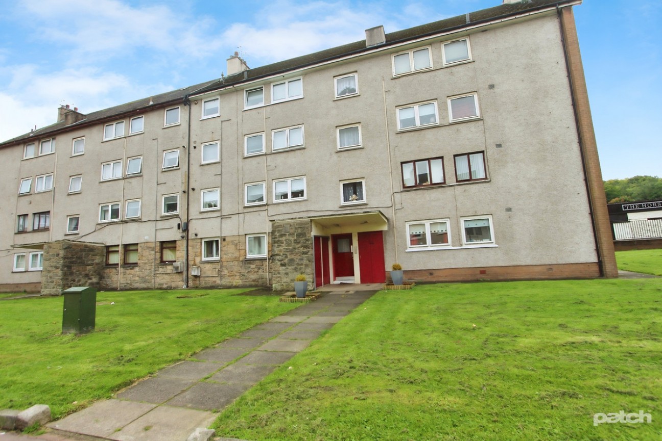 Sir Michael Place, Paisley, PA1 2