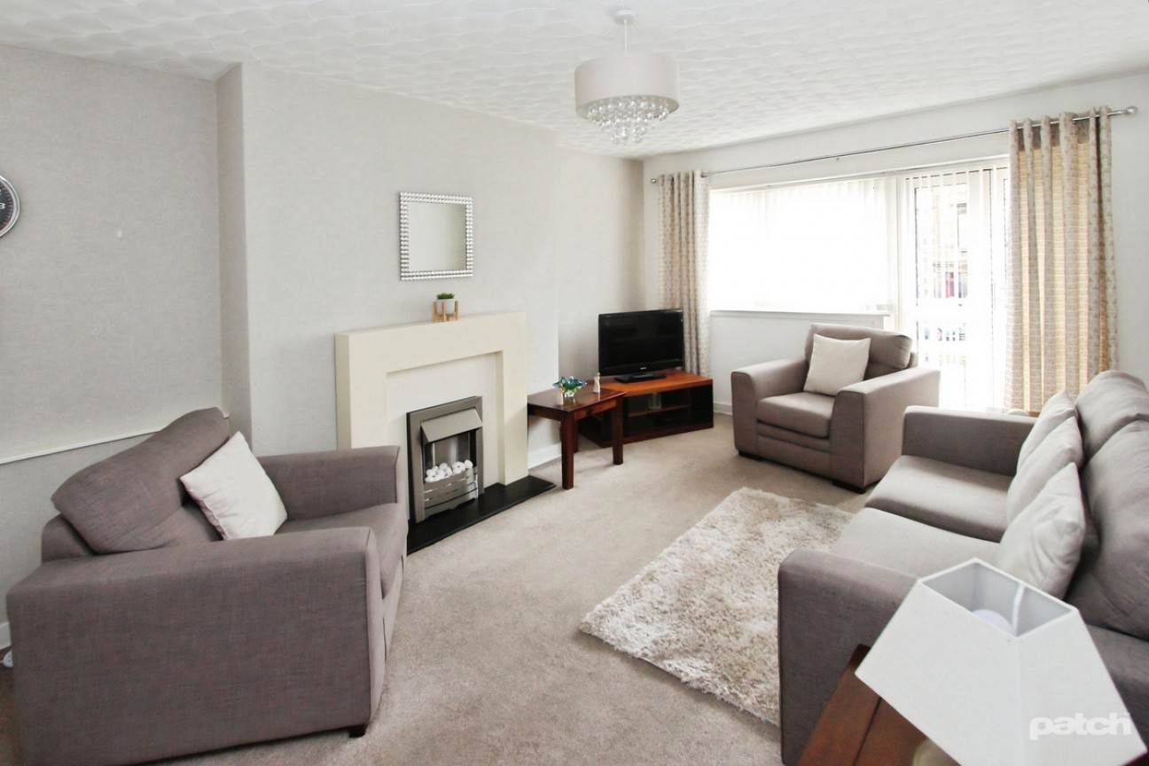 Sir Michael Place, Paisley, PA1 2