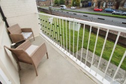 Sir Michael Place, Paisley, PA1 2