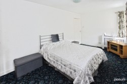 Sir Michael Place, Paisley, PA1 2