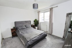 Ness Avenue, Johnstone, PA5 0