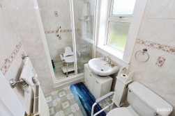 Kirkdale Drive, Glasgow, G52 1