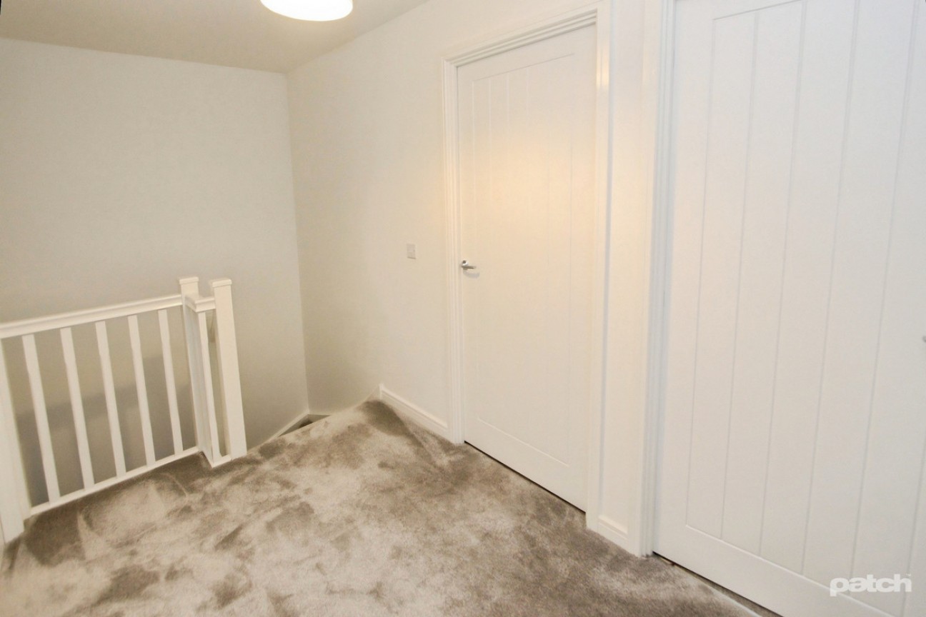 Outerwood View, Kilwinning, KA13 7