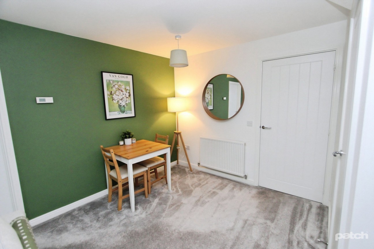 Outerwood View, Kilwinning, KA13 7