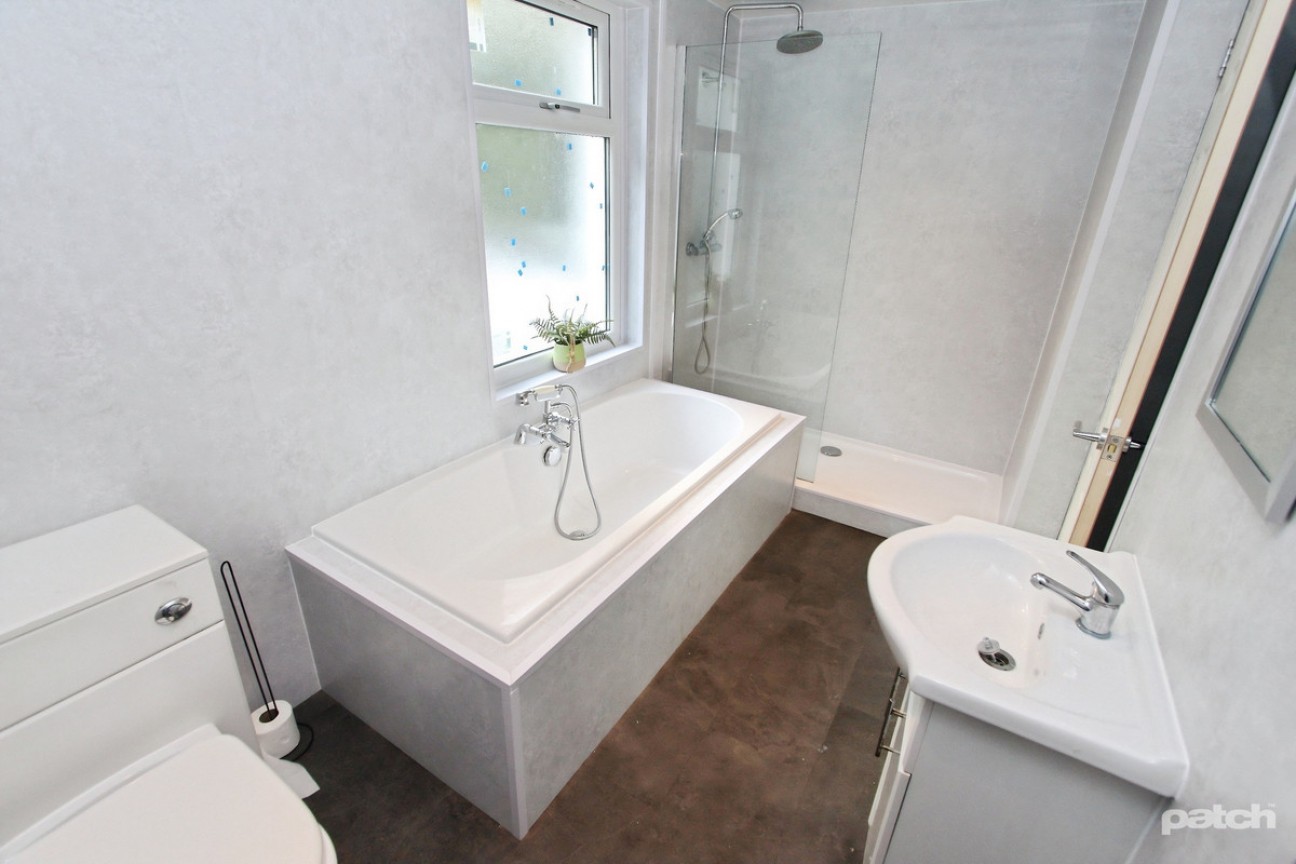 Eglinton Street, Beith, KA15 1