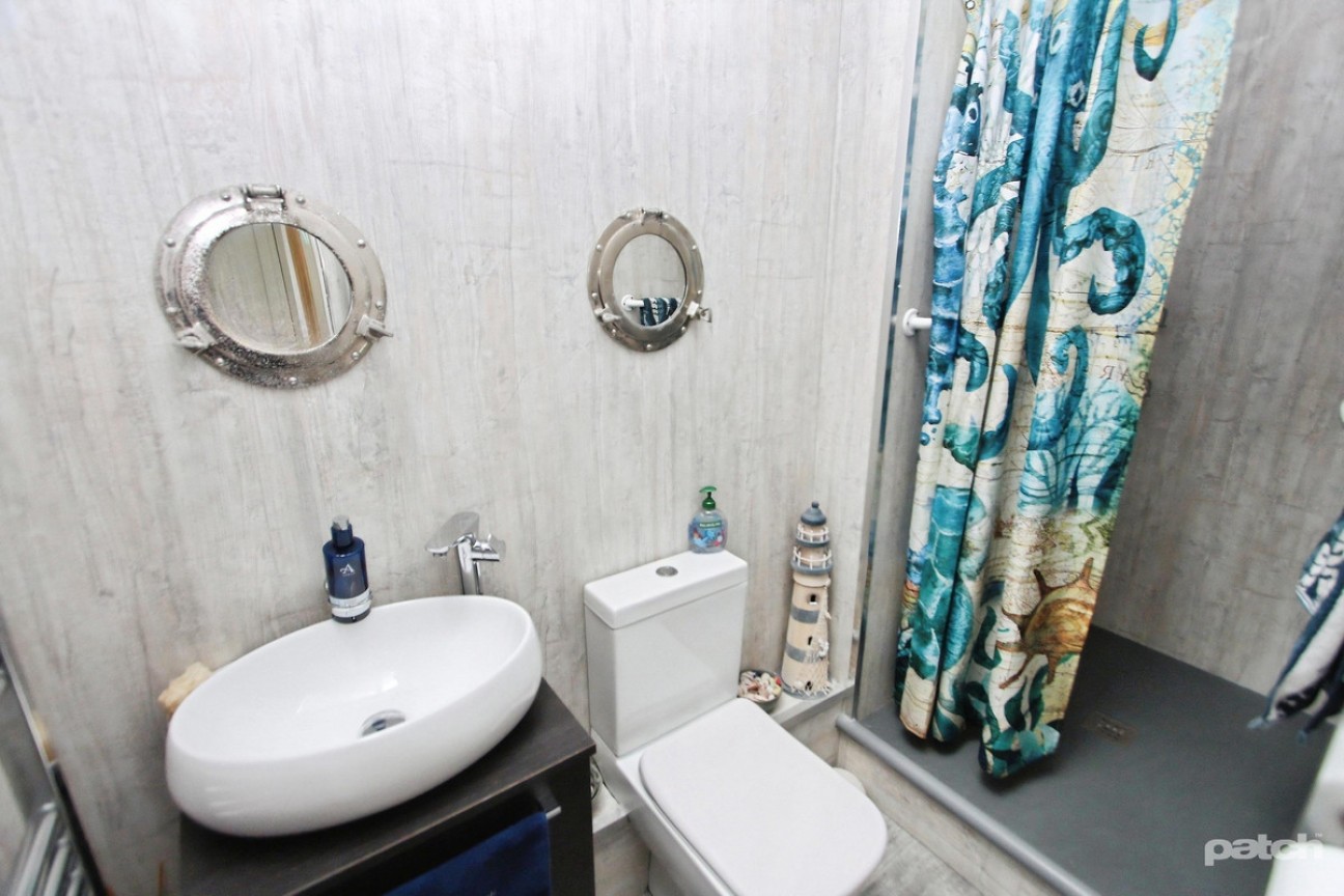 Shore Road, Skelmorlie, PA17 5