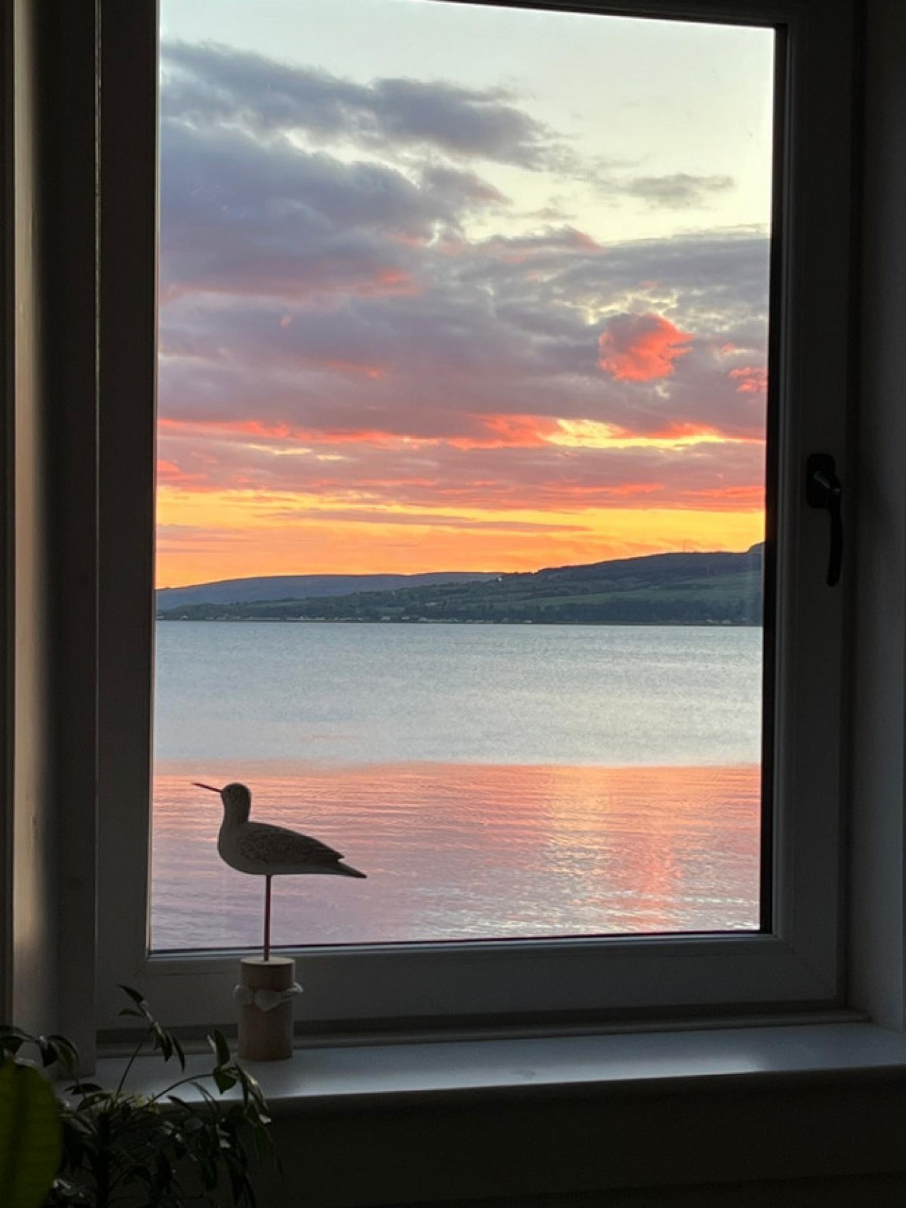 Shore Road, Skelmorlie, PA17 5