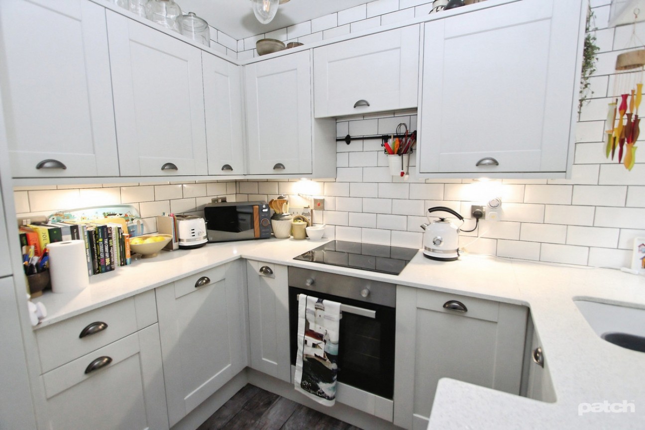 Shore Road, Skelmorlie, PA17 5