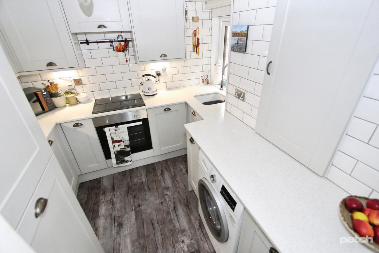 Shore Road, Skelmorlie, PA17 5