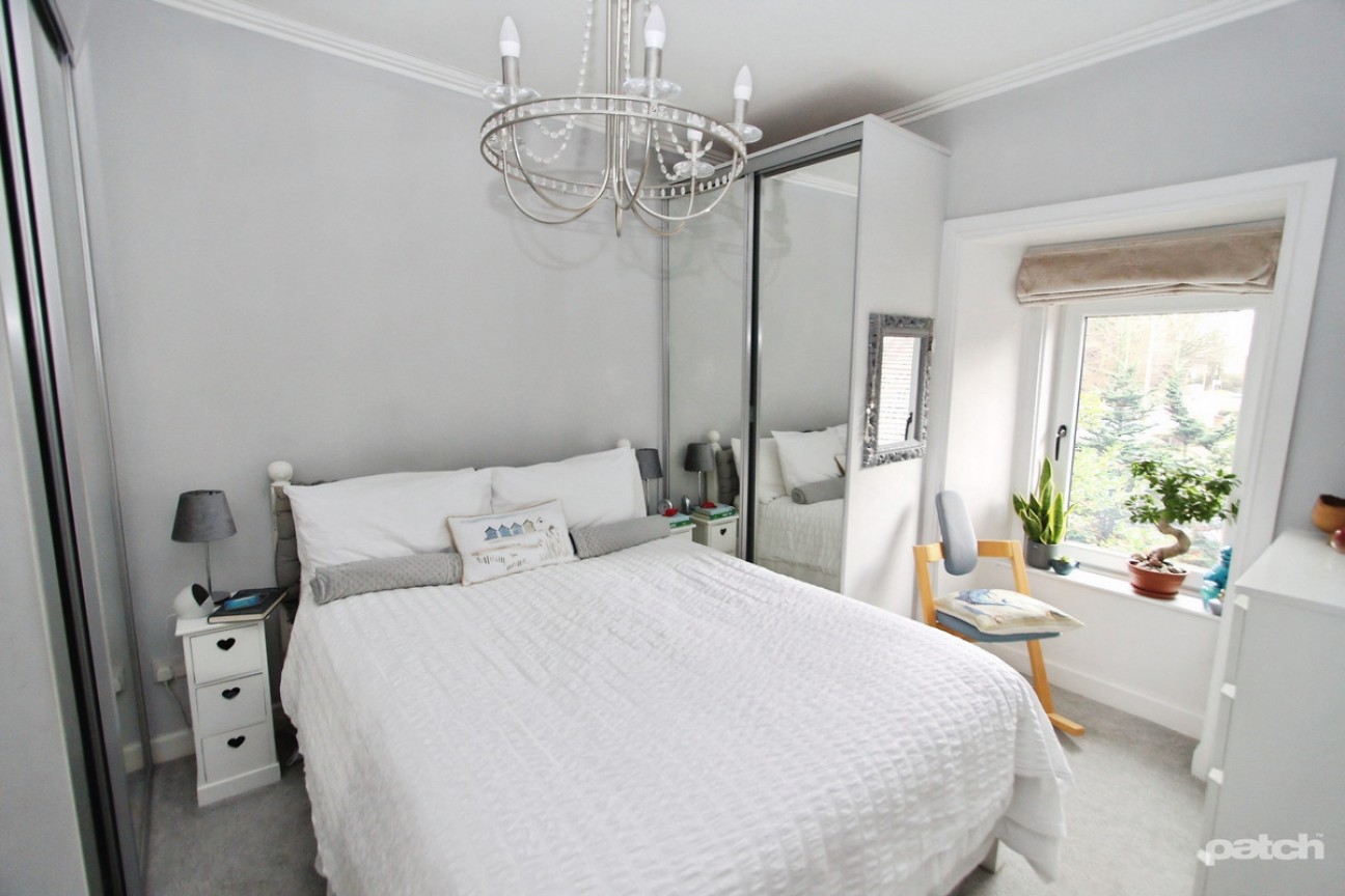 Shore Road, Skelmorlie, PA17 5