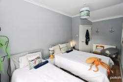 Shore Road, Skelmorlie, PA17 5