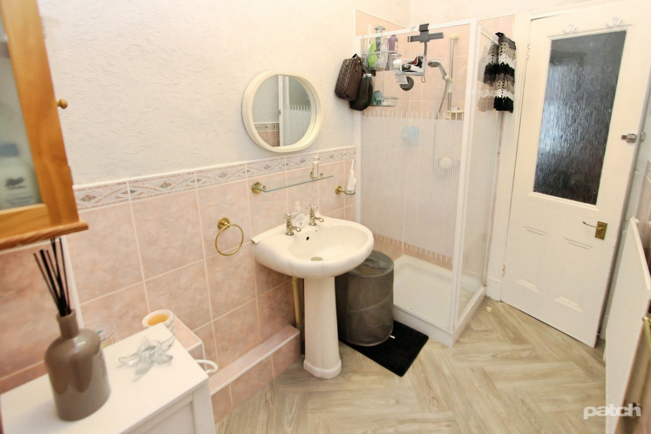 Ashburne Gardens, Gourock, PA19 1