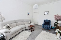 Ashburne Gardens, Gourock, PA19 1