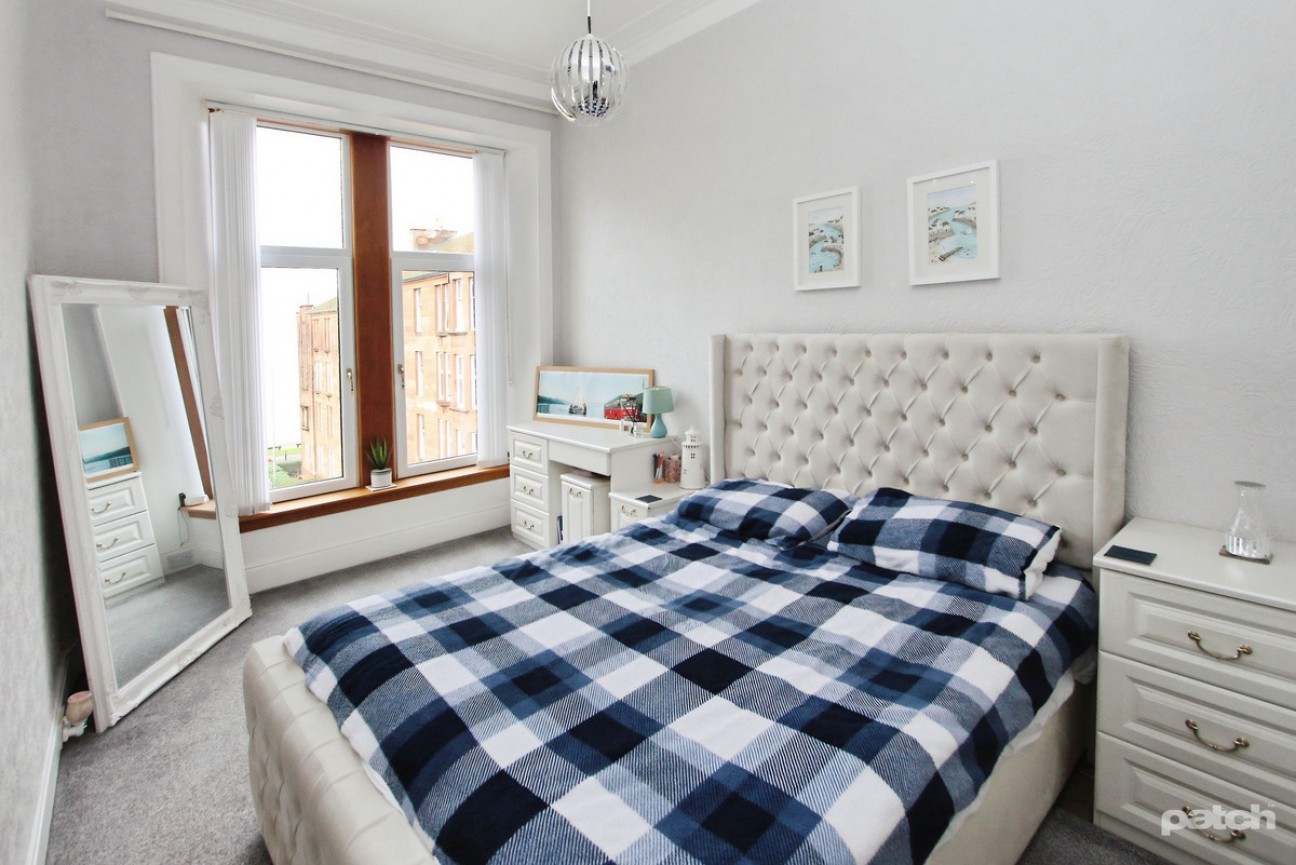 Ashburne Gardens, Gourock, PA19 1