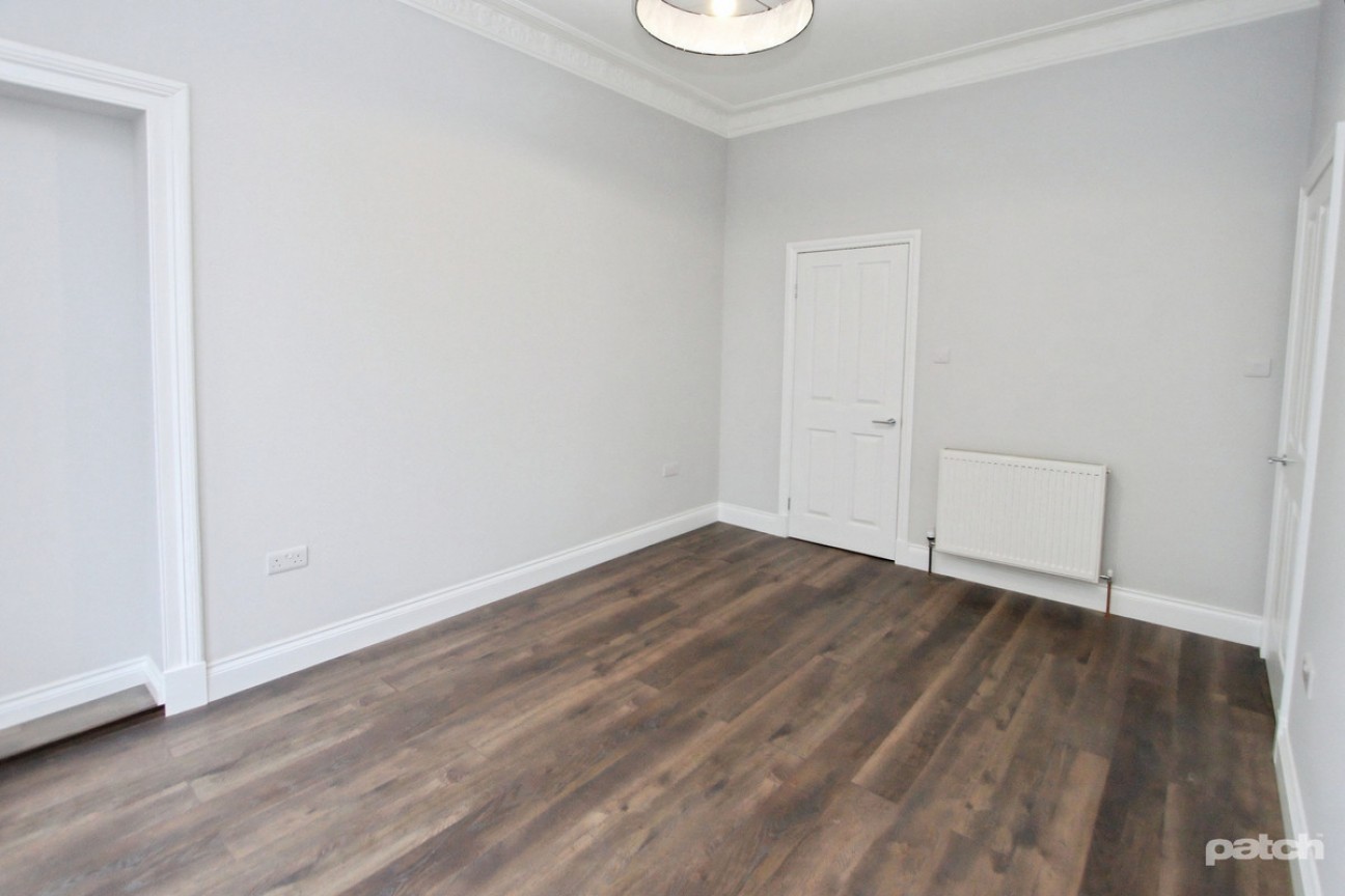 Glasgow Road, Paisley, PA1 3