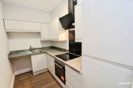 Glasgow Road, Paisley, PA1 3