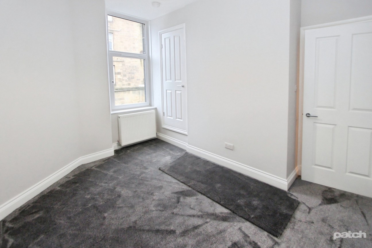 Glasgow Road, Paisley, PA1 3