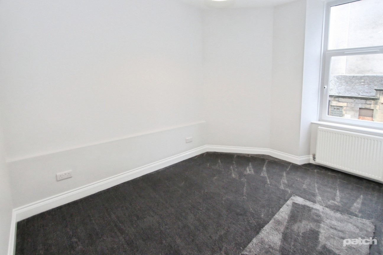 Glasgow Road, Paisley, PA1 3