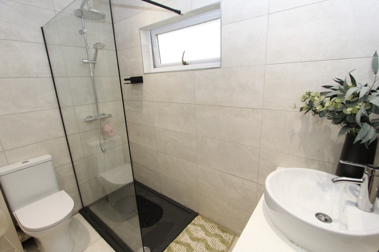 Anchor Crescent, Paisley, PA1 1