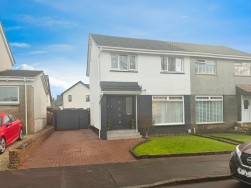 Neuk Crescent, Houston, PA6 7