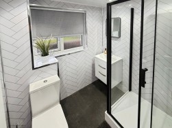 Neuk Crescent, Houston, PA6 7