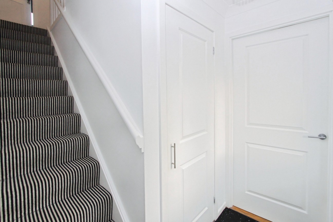 Neuk Crescent, Houston, PA6 7