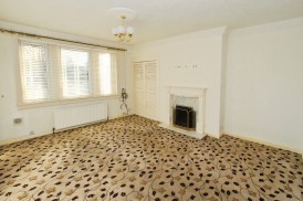 Lochfield Road, Paisley, PA2 7