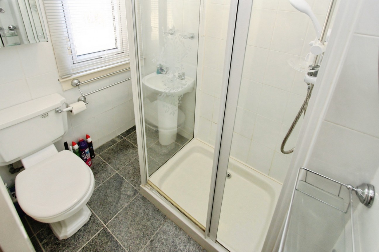 Lochfield Road, Paisley, PA2 7