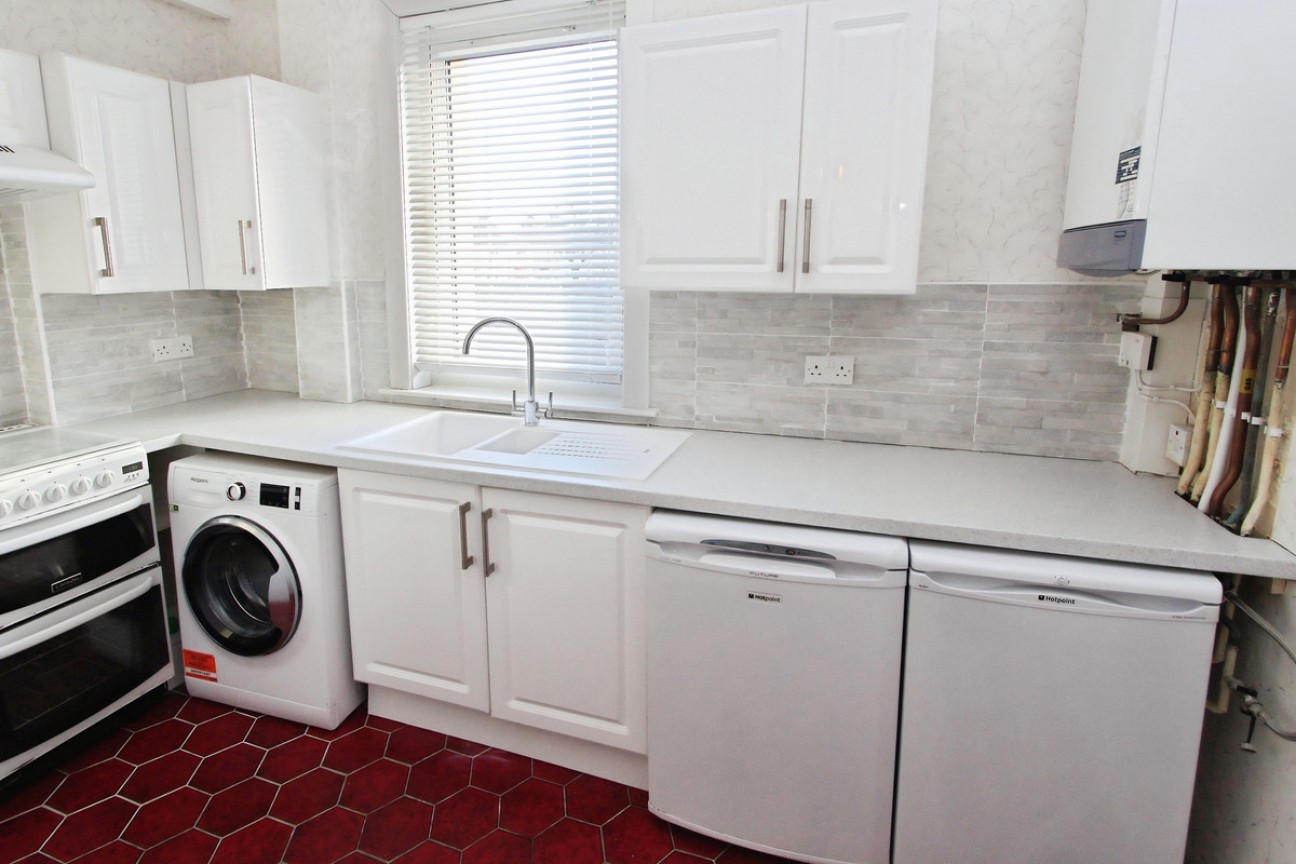 Lochfield Road, Paisley, PA2 7