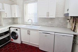 Lochfield Road, Paisley, PA2 7