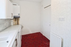 Lochfield Road, Paisley, PA2 7