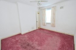 Lochfield Road, Paisley, PA2 7