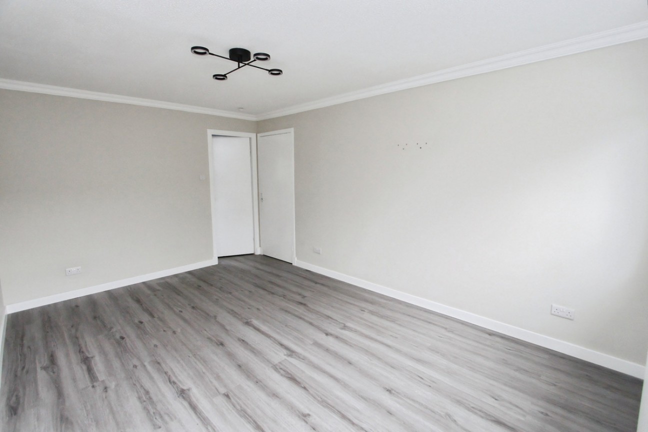 Gallowhill Road, Paisley, PA3 4