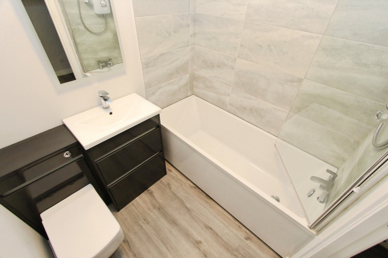 Gallowhill Road, Paisley, PA3 4