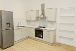 Glasgow Road, Paisley, PA1 3