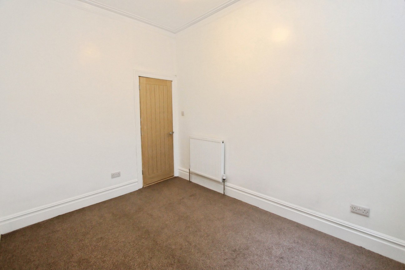 Glasgow Road, Paisley, PA1 3