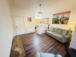 Overton Crescent, Johnstone, PA5 8