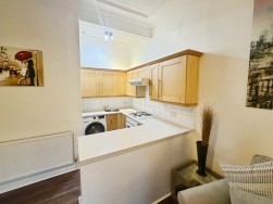 Overton Crescent, Johnstone, PA5 8