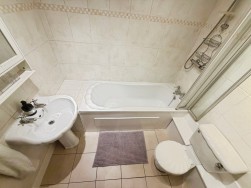 Overton Crescent, Johnstone, PA5 8