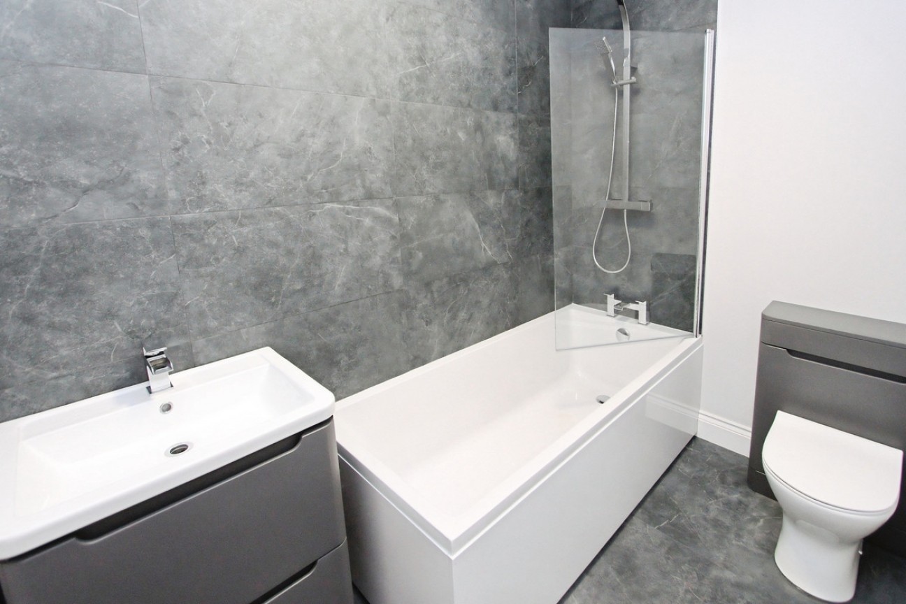 Silk Street, Paisley, PA1 1