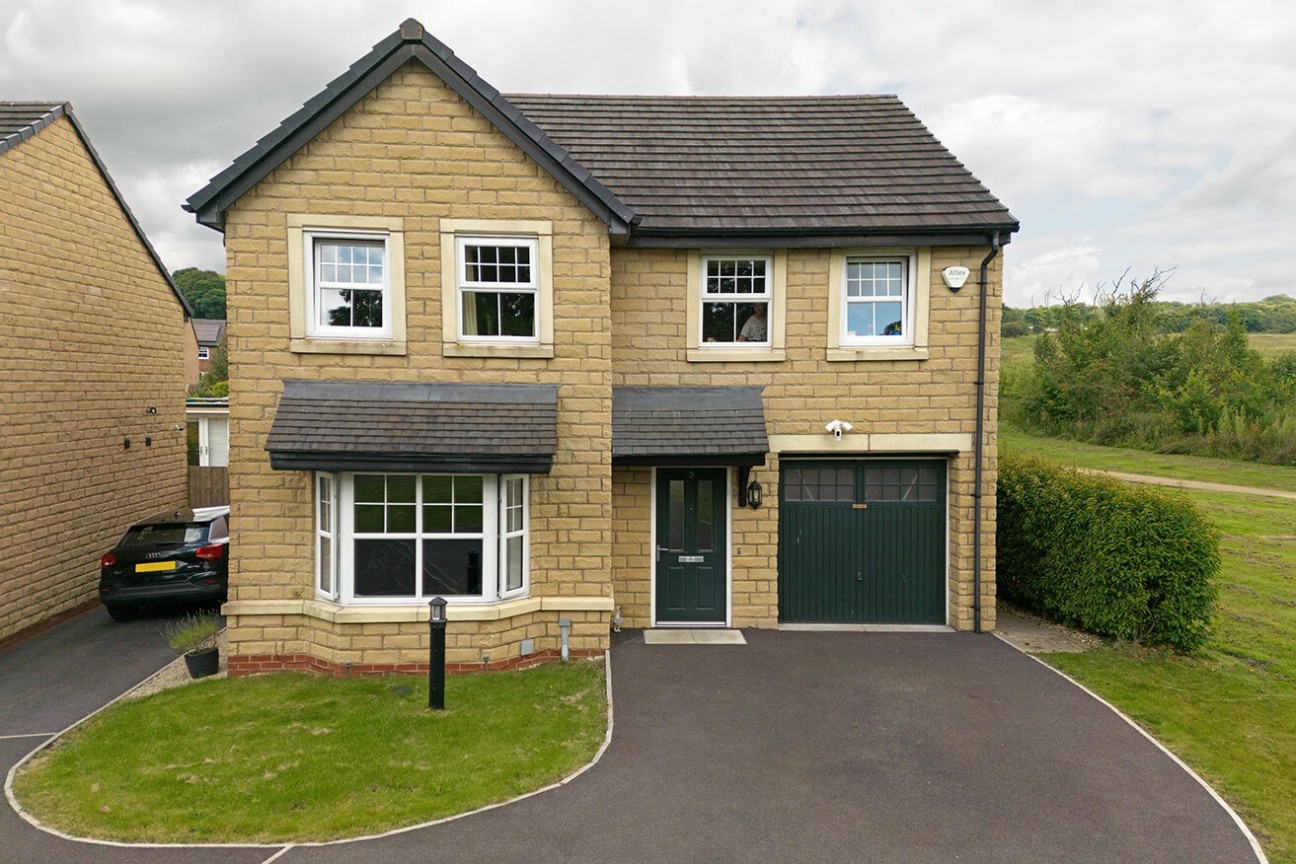 Hollin Hall Drive, Longridge, Lancashire, PR3