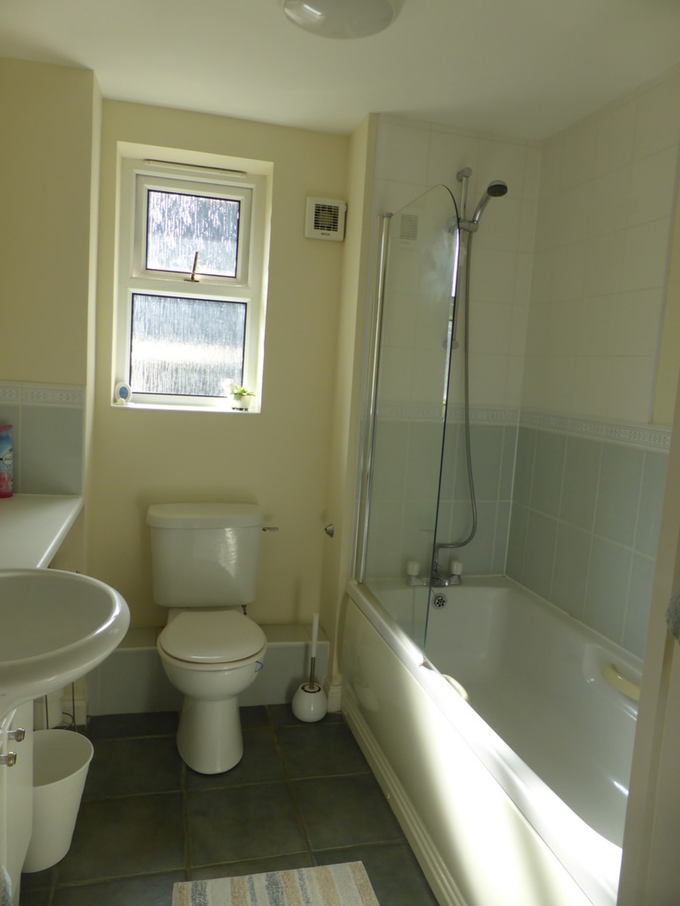 Warwick Road, Redhill