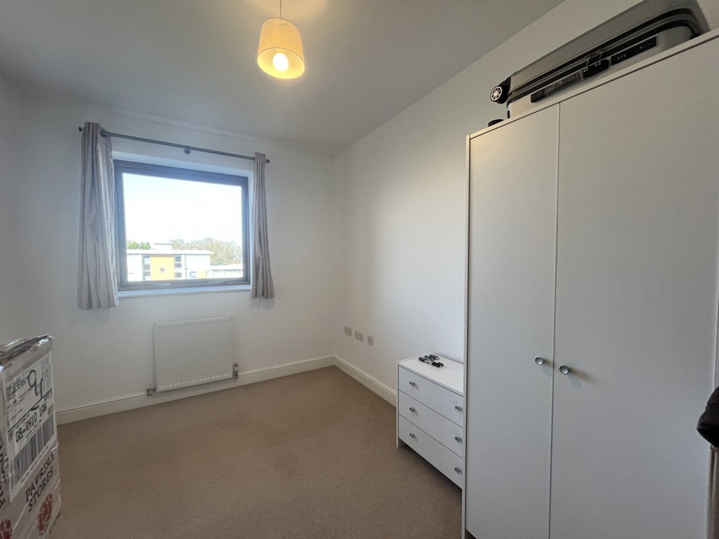Commonwealth Drive, Crawley