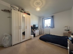 Commonwealth Drive, Crawley