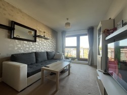 Commonwealth Drive, Crawley