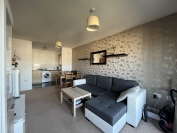 Commonwealth Drive, Crawley