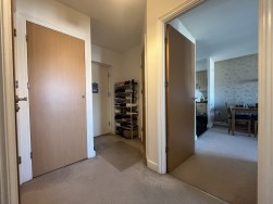 Commonwealth Drive, Crawley