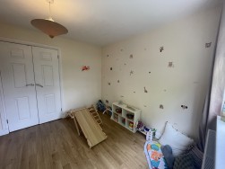 54 Harrison Close