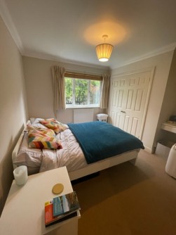 Westview Close, Redhill