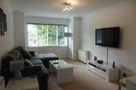Bonehurst Road, Horley